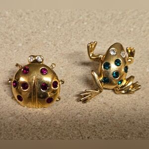 Avon Vintage Gold Tone Ladybug Brooch with Red Accents And Frog Costume Jewelry
